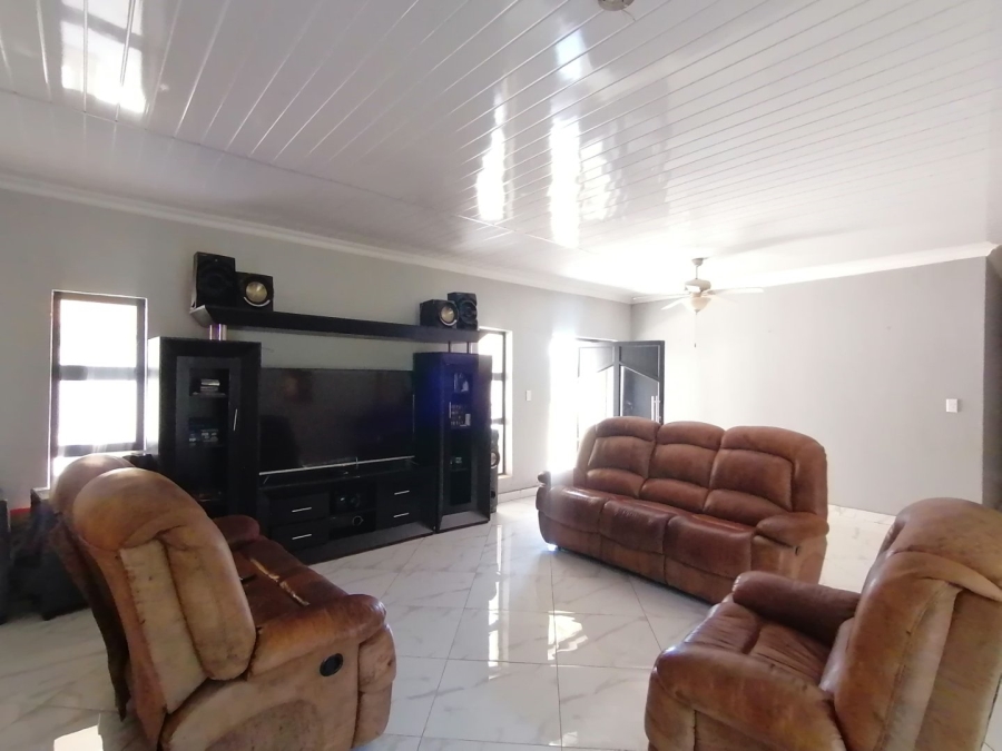 4 Bedroom Property for Sale in Tigane North West